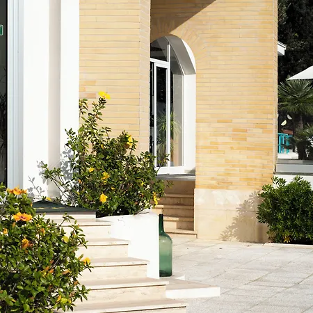 La Via Del Mare Licola
